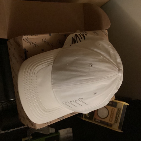 2 for 15$-White Nike Hat - Picture 4 of 6